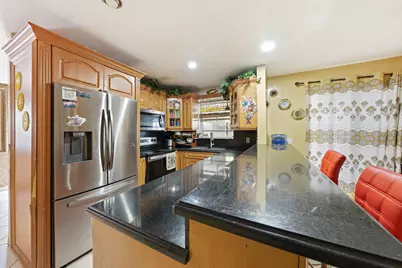 6582 Bayfront Drive, Margate, FL 33063 - Photo 25