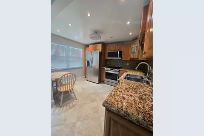 2402 Antigua Circle #E3, Coconut Creek, FL 33066 - Photo 5