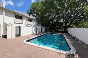 575 NE 7th Ave, Fort Lauderdale, FL 33301 - Photo 55