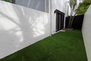 575 NE 7th Ave, Fort Lauderdale, FL 33301 - Photo 5