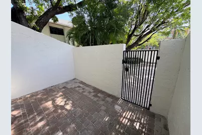 575 NE 7th Avenue #4b, Fort Lauderdale, FL 33301 - Photo 11