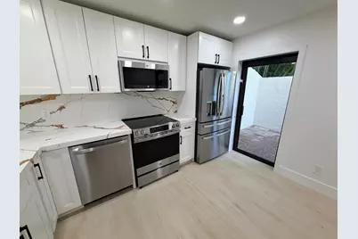 575 NE 7th Avenue #4b, Fort Lauderdale, FL 33301 - Photo 21