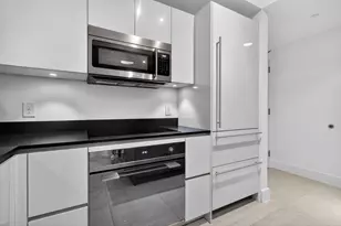 1010 Brickell Ave, Miami, FL 33131 - Photo 15