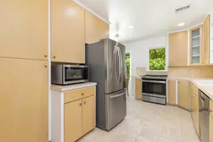 241 Via Linda, Palm Beach, FL 33480 - Photo 7