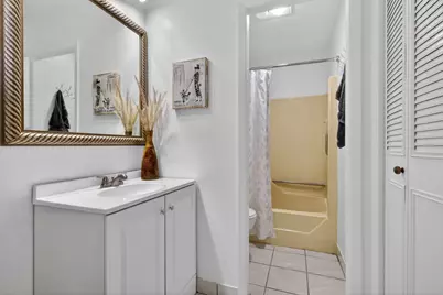 102 Lake Anne Drive, West Palm Beach, FL 33411 - Photo 13