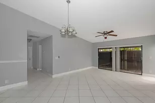 161 Meadows Dr, Boynton Beach, FL 33436 - Photo 7