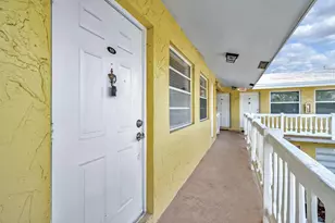 4051 NE 13th Ave, Oakland Park, FL 33334 - Photo 29