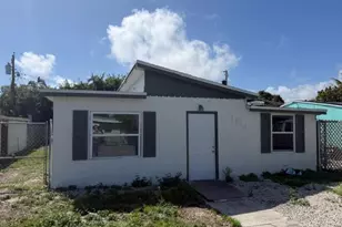 1214 Highview Rd, Lake Worth, FL 33462 - Photo 3