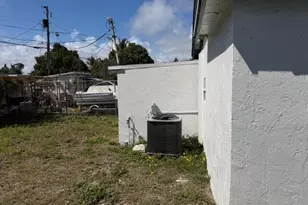 1214 Highview Rd, Lake Worth, FL 33462 - Photo 27