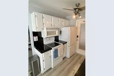 224 Hibiscus Avenue #253, Lauderdale by the Sea, FL 33308 - Photo 11