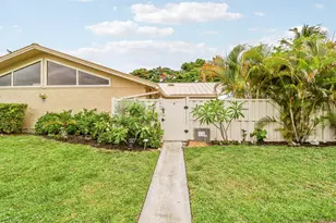 5469 Eagle Lake Dr, Palm Beach Gardens, FL 33418 - Photo 59