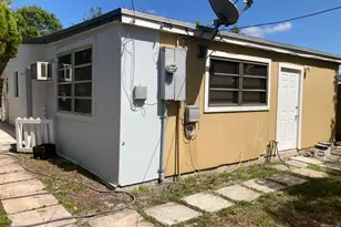 3630 SW 46th Ave, West Park, FL 33023 - Photo 29