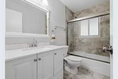 904 W Cypress Lane #V-46, Pompano Beach, FL 33069 - Photo 23
