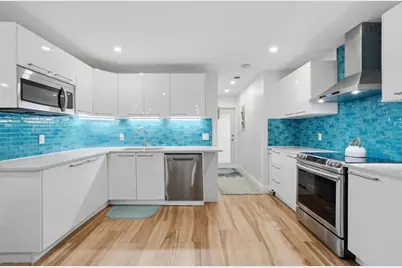904 W Cypress Lane #V-46, Pompano Beach, FL 33069 - Photo 1