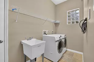1088 Grove Park Cir, Boynton Beach, FL 33436 - Photo 27