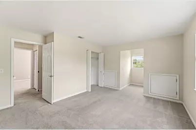 16317 Glasgow Drive E, The Acreage, FL 33470 - Photo 21