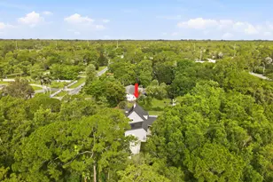 16317 Glasgow Dr E, The Acreage, FL 33470 - Photo 47