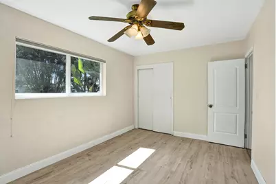 1240 SW 4th Avenue, Pompano Beach, FL 33060 - Photo 19