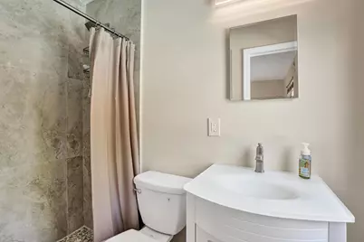 1240 SW 4th Avenue, Pompano Beach, FL 33060 - Photo 7