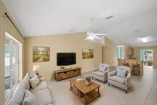 1692 SW Lofgren Ave, Port Saint Lucie, FL 34953 - Photo 17