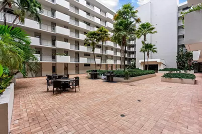 145 S Ocean Avenue #208, Palm Beach Shores, FL 33404 - Photo 25