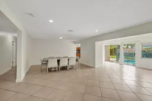 4721 Sarazen Dr, Hollywood, FL 33021 - Photo 11