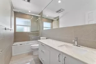 831 Dover St, Boca Raton, FL 33487 - Photo 45