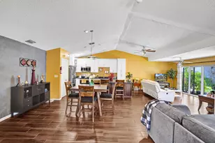 2915 NW 12th St, Delray Beach, FL 33445 - Photo 9