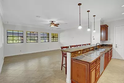 5811 NW Blue Bonnet Court, Port Saint Lucie, FL 34986 - Photo 15