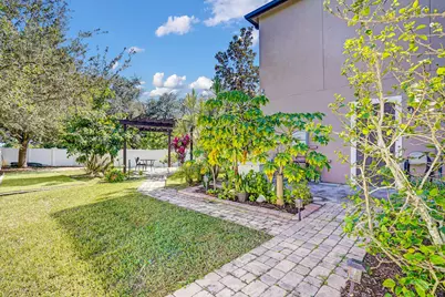 5811 NW Blue Bonnet Court, Port Saint Lucie, FL 34986 - Photo 31