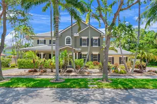 633 NE 20th St, Wilton Manors, FL 33305 - Photo 1