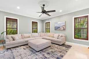 633 NE 20th St, Wilton Manors, FL 33305 - Photo 13