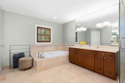 633 NE 20th Street, Wilton Manors, FL 33305 - Photo 39