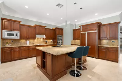 633 NE 20th Street, Wilton Manors, FL 33305 - Photo 21