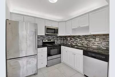 506 E Capri Road #506, Delray Beach, FL 33484 - Photo 13