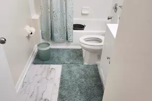 72 Fairway Ln, Royal Palm Beach, FL 33411 - Photo 11