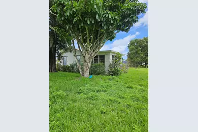 2304 S 41st Street, Fort Pierce, FL 34950 - Photo 5