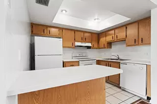 4151 Oak Terrace Dr, Greenacres, FL 33463 - Photo 3