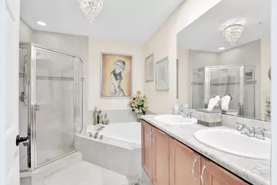 528 Bayfront Drive, Boynton Beach, FL 33435 - Photo 9