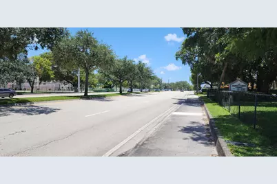 430 NW 65th Terrace, Margate, FL  - Photo 3