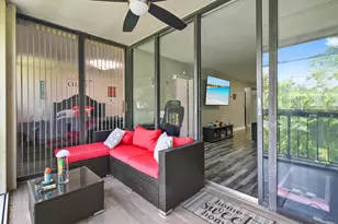 8441 Forest Hills Dr, Coral Springs, FL 33065 - Photo 11