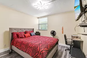 8441 Forest Hills Dr, Coral Springs, FL 33065 - Photo 15