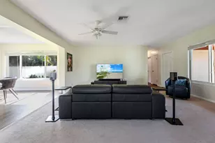 1777 NE 46th St, Oakland Park, FL 33334 - Photo 7