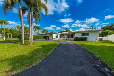 1777 NE 46th Street, Oakland Park, FL 33334 - Photo 3