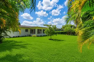 1777 NE 46th St, Oakland Park, FL 33334 - Photo 1