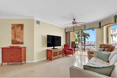 975 NW Flagler Avenue #206, Stuart, FL 34994 - Photo 15