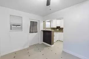 823 Doctor Martin Luther King Junior Blvd, Pompano Beach, FL 33060 - Photo 29