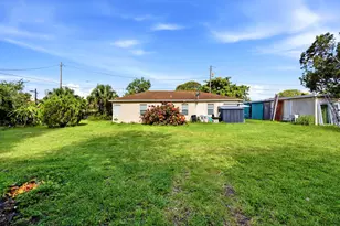 823 Doctor Martin Luther King Junior Blvd, Pompano Beach, FL 33060 - Photo 39