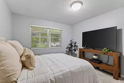 238 Sussex L, West Palm Beach, FL 33417 - Photo 13