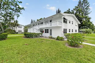 238 Sussex L, West Palm Beach, FL 33417 - Photo 3